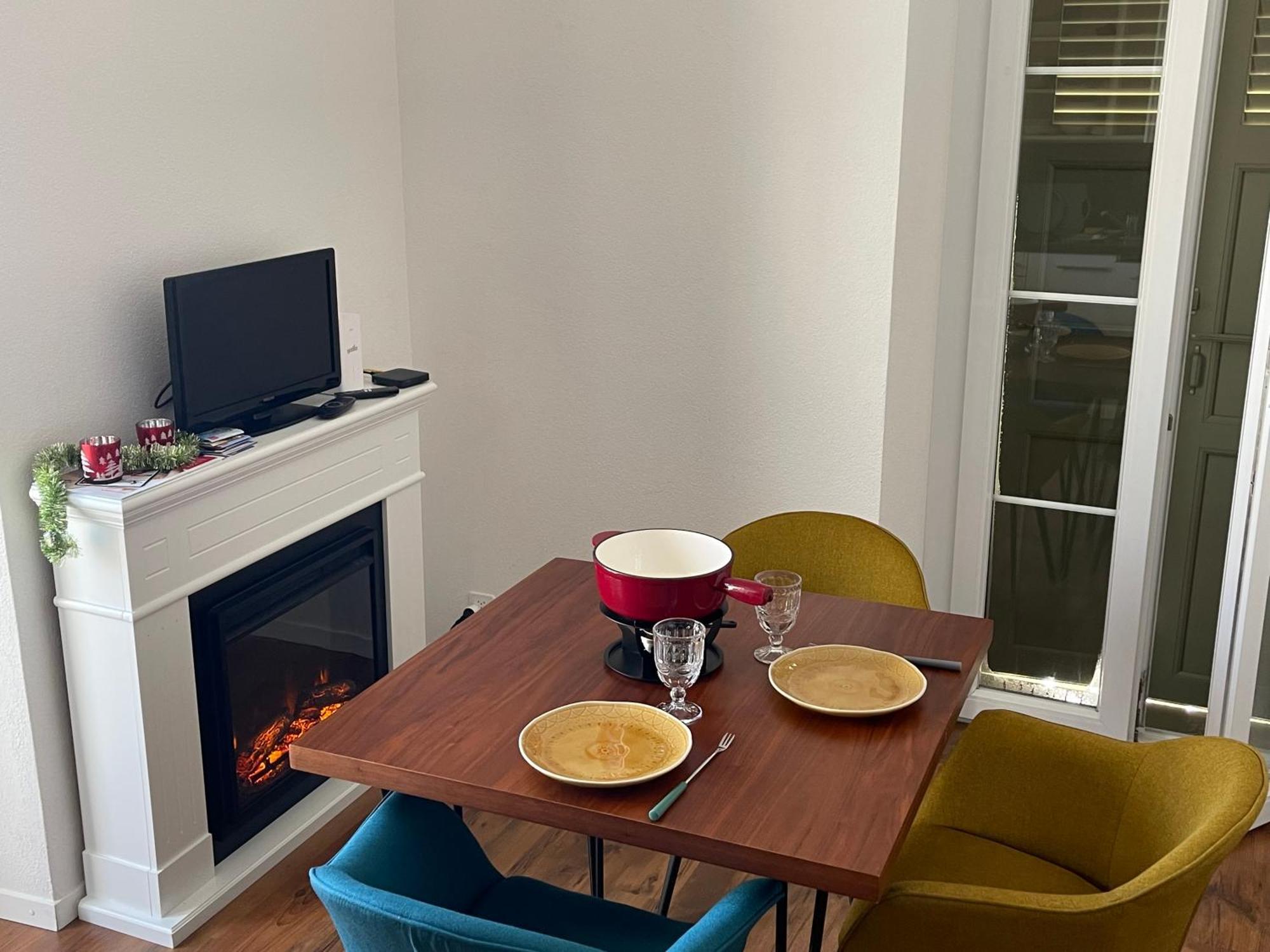 Charmant Appartement Au Vagabond Leysin Kültér fotó