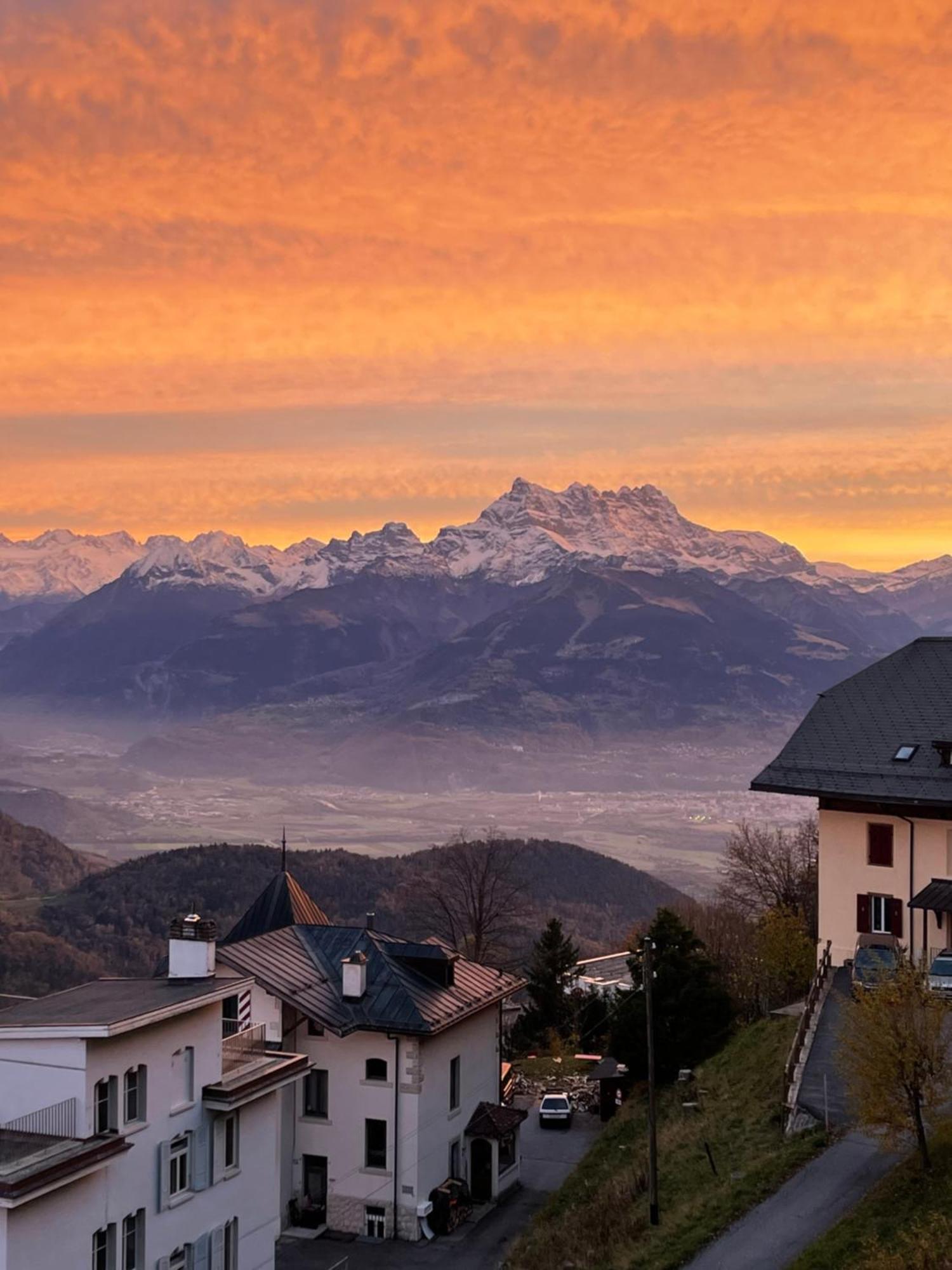 Charmant Appartement Au Vagabond Leysin Kültér fotó