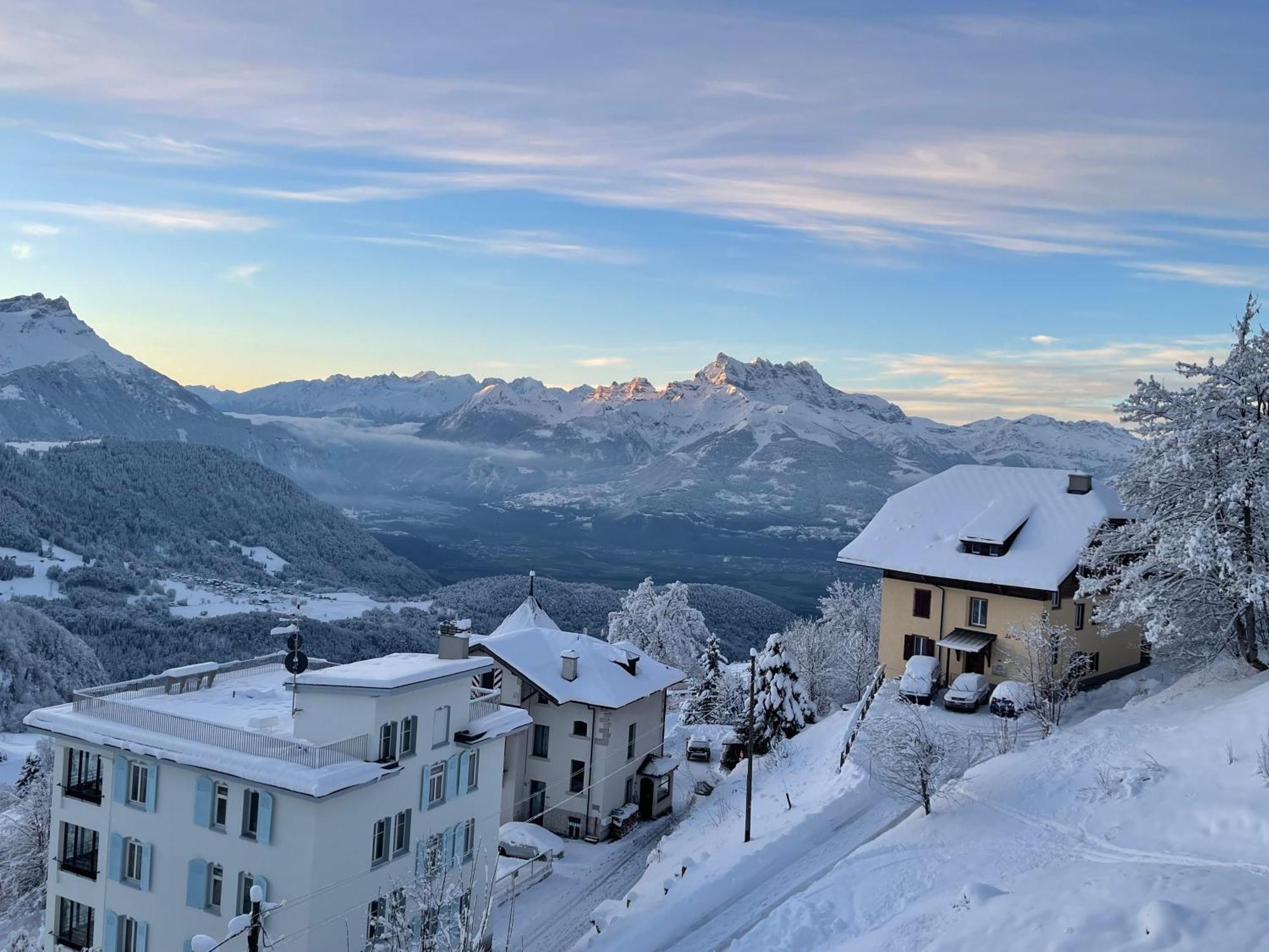 Charmant Appartement Au Vagabond Leysin Kültér fotó